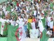الجزائريون يهتفون من قلب لندن فلسطيـــــــن الشـــهداء بعد تأهل المنتخب الجزائري