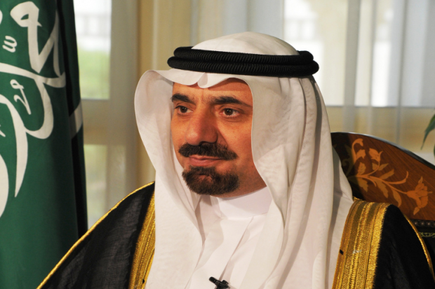الكرة العربية : الأمير جلوي بن عبد العزيز رئيسا فخريا لنادي نجران