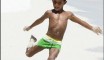 صور: ‫#‏رونالدو‬ يستمتع بالعطلة الصيفية على الشاطئ برفقة إبنه وبعض الصديقات في جزر الباهامز