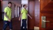 لاعبو برشلونة في مقر إقامتهم في ميونخ .